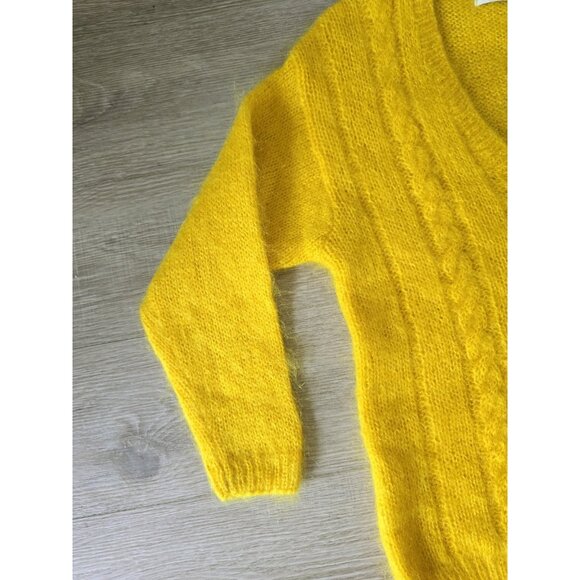 Liz Claiborne Sun Yellow Wool Blend Cable Hand Knit Vintage V-neck Sweater M - Picture 4 of 12